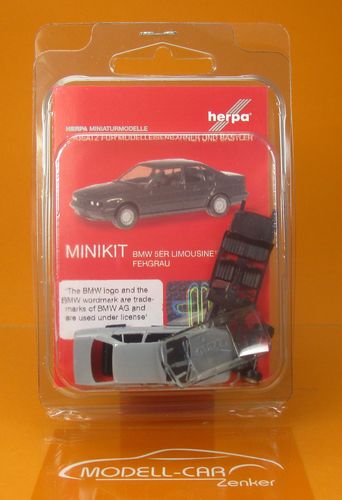 Minikit BMW 5er Limousine E 34 hellgrau 1:87