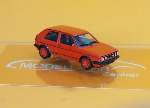 VW Golf II GTI mit Sportfelgen rot 1:87