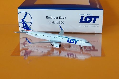 Herpa 536325-001 LOT Polish Airlines Embraer E195 – SP-LNM 1:500