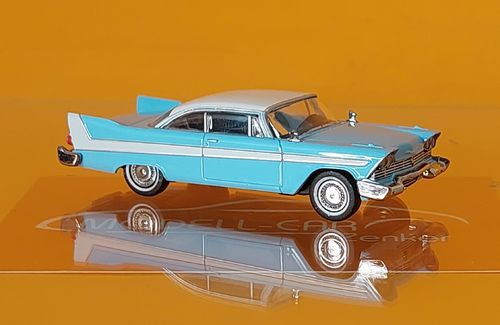Plymouth Fury Coupe hellblau/weiß 1958 1:87