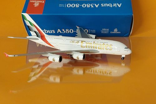Herpa Wings 537193 Emirates Airbus A380 - new colors – A6-EOG 1:500