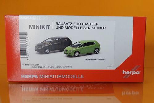 Minikit Seat Leon (2 Stück) hellgrün & schwarz 1:87