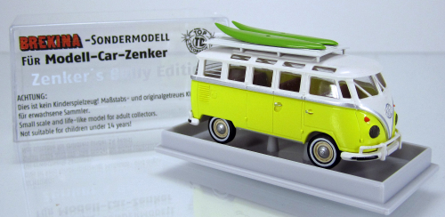 Volkswagen VW Samba " Zenker´s Bully Edition 2014 " schwefelgelb/creme mit Surfbrettern - US - Versi