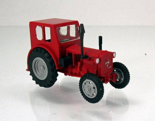 IFA Traktor Pionier RS 01 - Rot