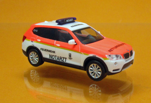 BMW X3 "Feuerwehr München / Notarzt"