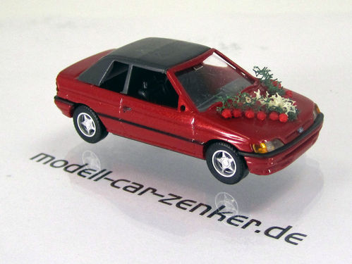 Ford Escort Cabrio Modell 1991 rotmet. » Hochzeit «