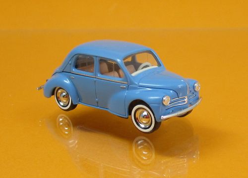 Renault 4CV Baujahr 1958 blau - Scale 1:87