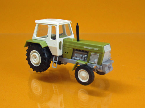 IFA Traktor Fortschritt ZT 300-D, Baujahr 1967 grün, Scale 1:87