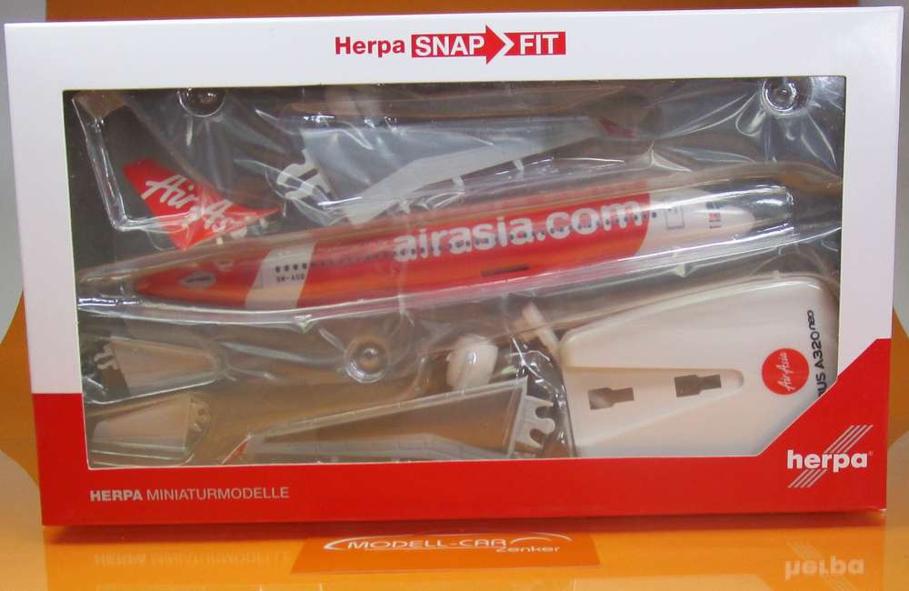 Herpa Wings 1:200 Snap Fit Airbus a320neo Air Asia 9m-agb 612081 