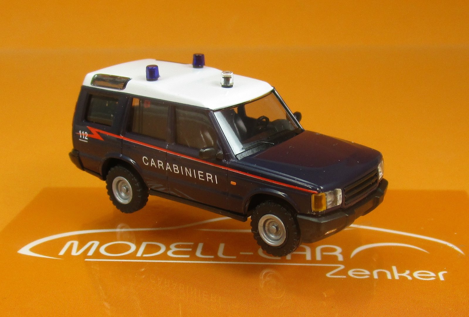 51915 Busch HO Land Rover Discovery Carabinieri scala 1:87 