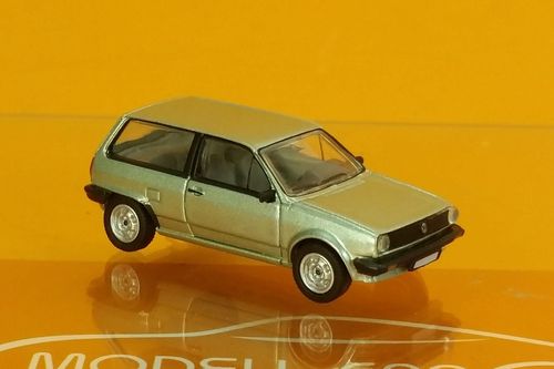 VW Polo II Bj. 1981 blassgrün metallic 1:87