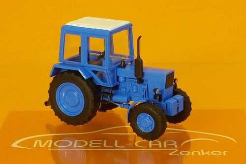 Traktor Belarus MTS-82 blau 1:87