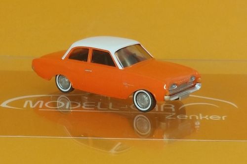 Ford 17M orange mit weißem Dach 1:87