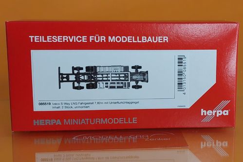 TS Iveco S-Way LNG Fahrgestell 7,82m 2 x 1:87