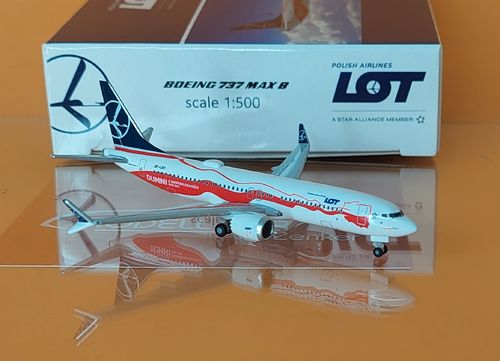 LOT Polish Airlines Boeing 737 Max 8 "Independence" 1:500