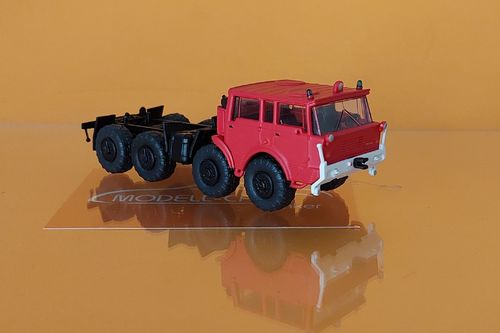Tatra 813 8x8 Kolos Feuerwehr ohne Aufbau 1968 1:87