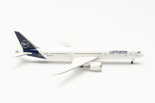 Herpa 535946-001 Lufthansa Boeing 787-9 Dreamliner – D-ABPD "Frankfurt" 1:500