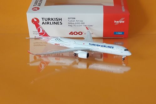 Herpa Wings 537230 Turkish Airlines Airbus A350-900 TC-LGH 1:500