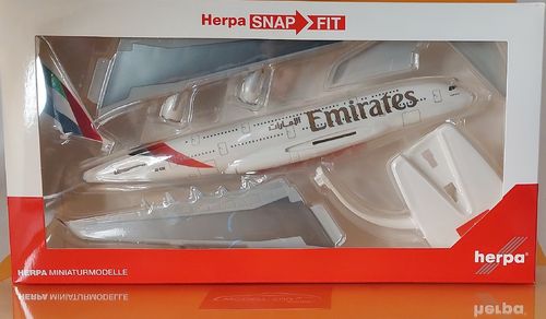 Herpa Wings 614054 Emirates Airbus A380 - new 2023 colors–A6-EOE 1:250